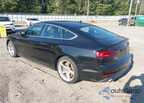 2018 Audi A5 2.0T Premium z USA, uszkodzony, nr VIN WAUENCF58JA013874